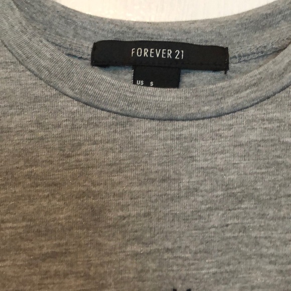 Forever 21 Small Tank - Picture 4 of 5